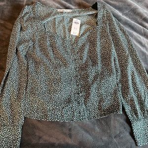 A&F long sleeve summer top never worn with tags size M